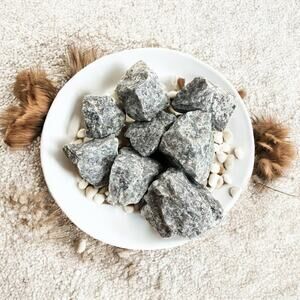 Natural Raw Yooperlite Stones 0.45 lb Bulk Rough UV Reactive Flame Crystal Rocks